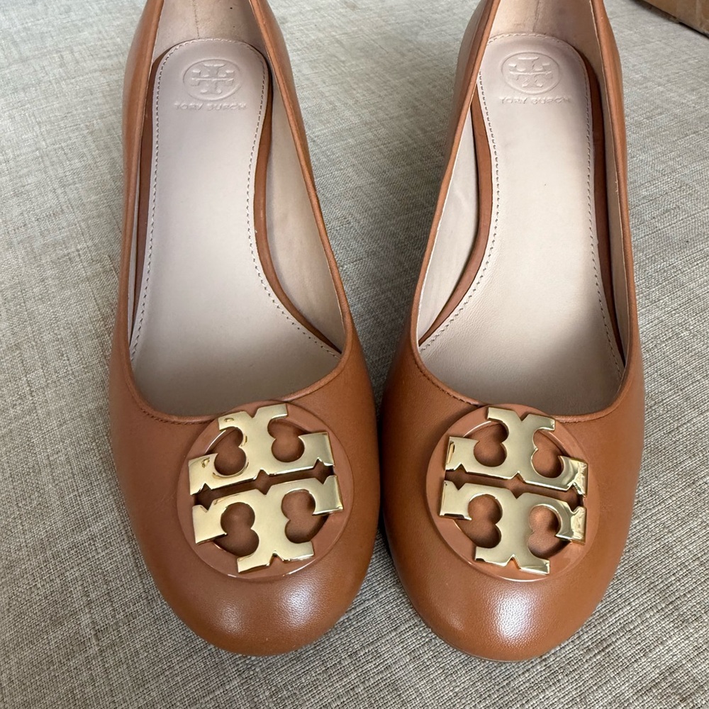 Tory Burch Pump- Never Worn